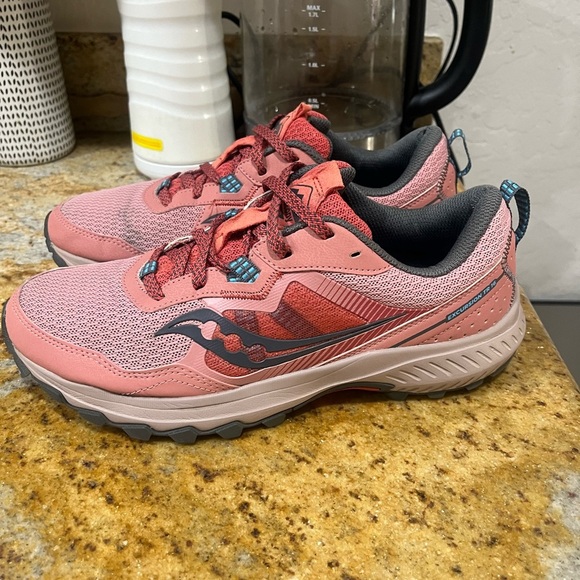 Saucony excursion tr 16 size 9.5 - Picture 3 of 11